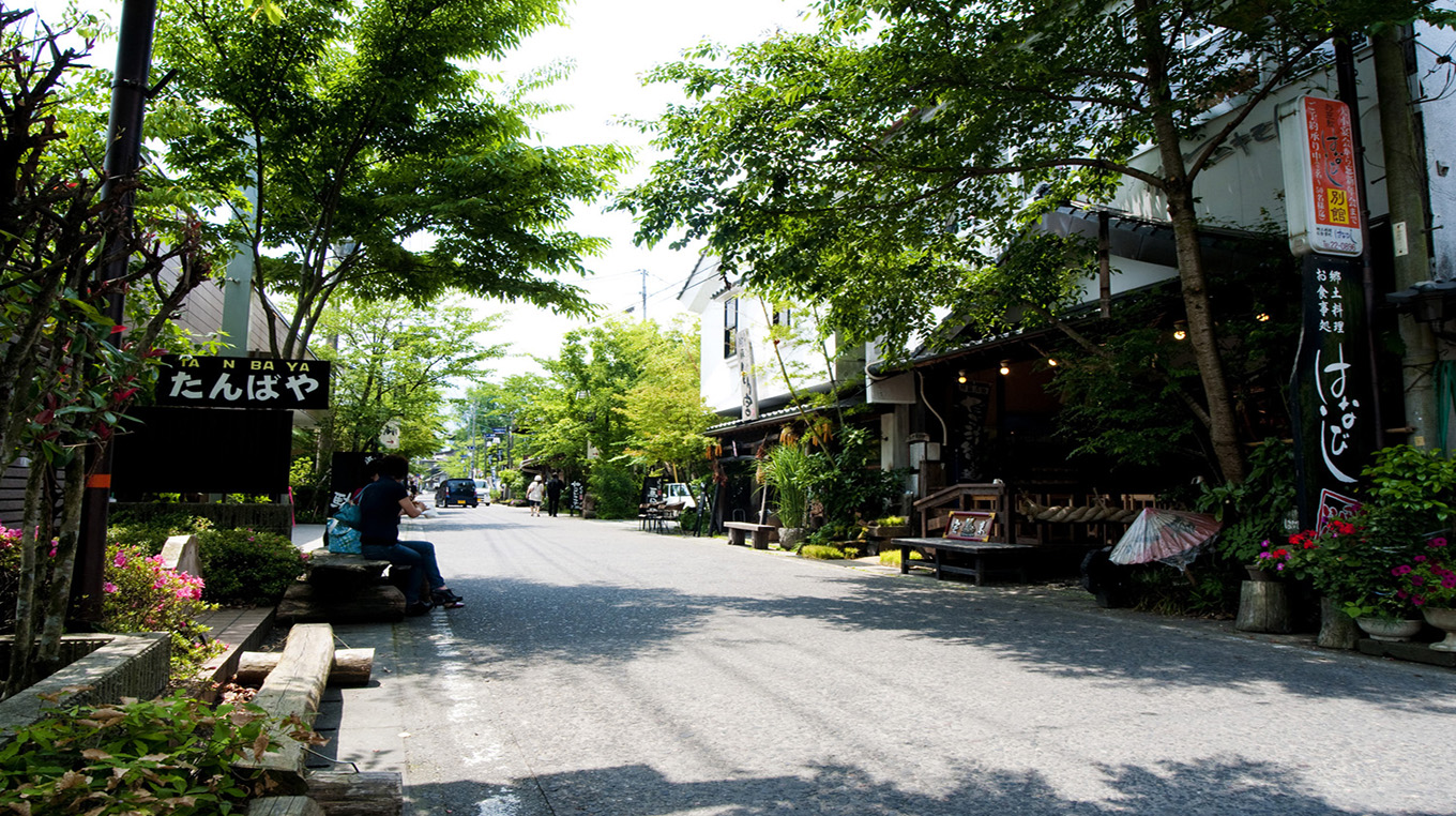 “阿蘇神社”門前町水基めぐり