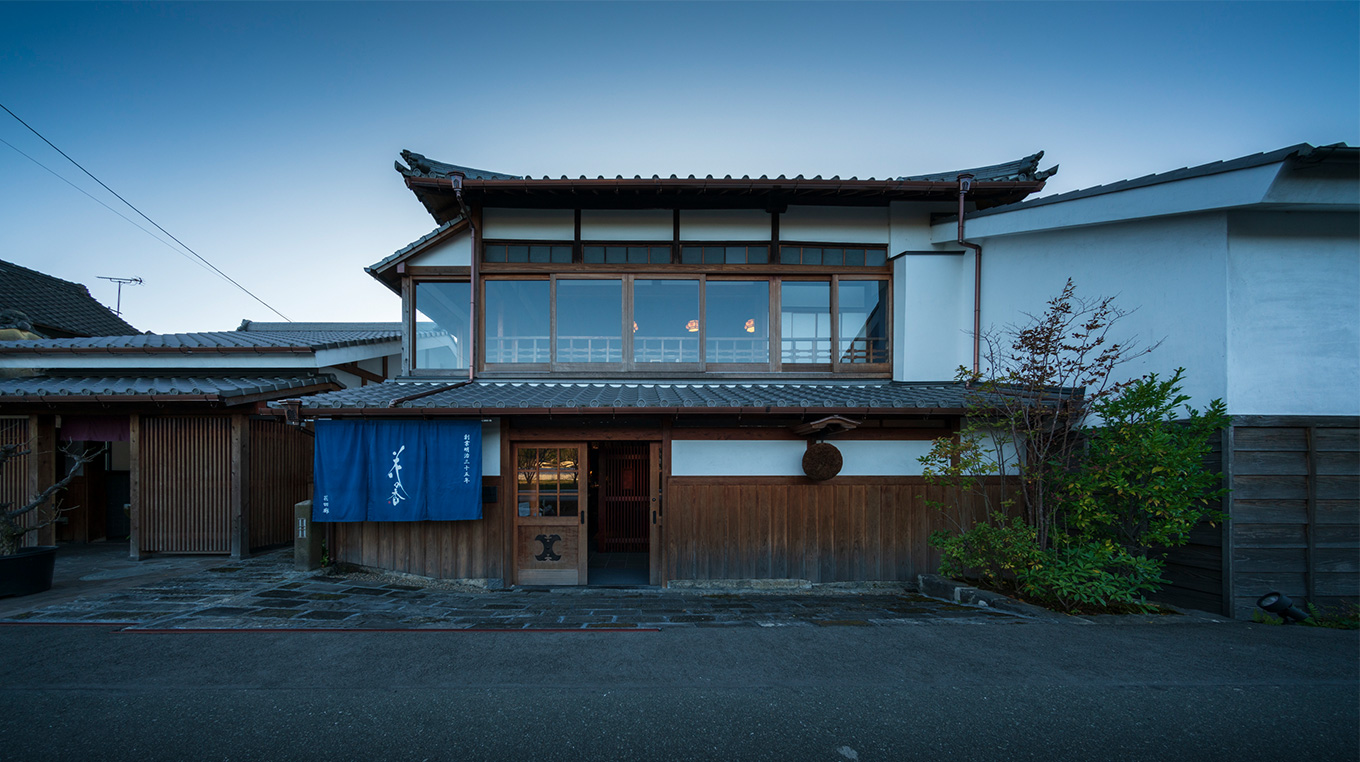 “花の香酒造株式会社”